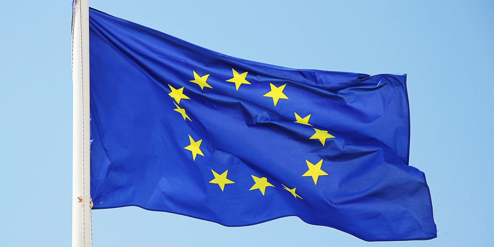 EU flag Kyf2y0