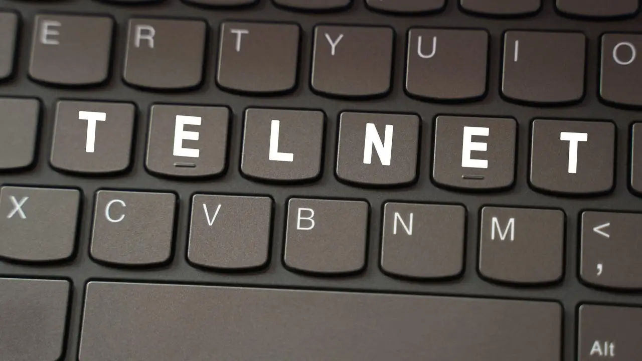 telnet DzmitrySkazau Alamy zSKt7S